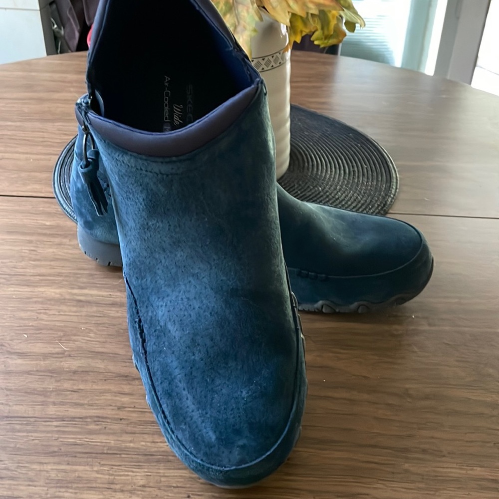 COPY - Skechers ladies boots